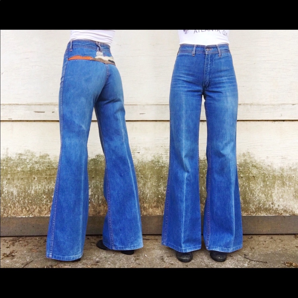 Vintage 70s Embroidered Sunset Jeans 24